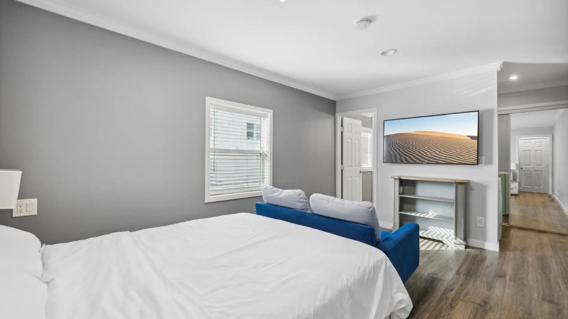 1628 West Oceanfront Oasis 1 Apartment Newport Beach